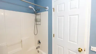 New 3BR Townhome, Heated Pool, Beach Steps SPI - image 73 of 180