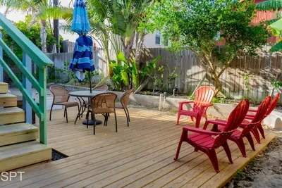 Throwback Vibes "Near Beach "Great Deck - image 27 of 57