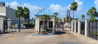Remodeled 3BR Gulf View Corner | Saida Towers SPI - image 65 of 93
