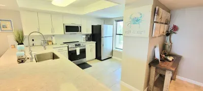 Remodeled 3BR Gulf View Corner | Saida Towers SPI - image 48 of 93