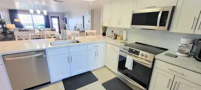 Remodeled 3BR Gulf View Corner | Saida Towers SPI - image 47 of 93