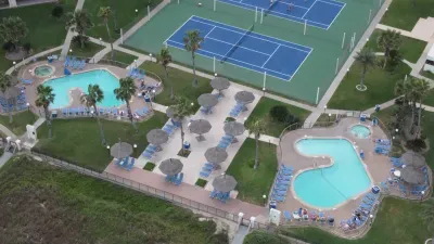 Remodeled 3BR Gulf View Corner | Saida Towers SPI - image 50 of 93