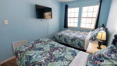 Sparky’s Pool House | Private 2 Levels | BBQ | SPI - image 101 of 123