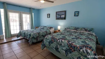 Sparky’s Pool House | Private 2 Levels | BBQ | SPI - image 78 of 123