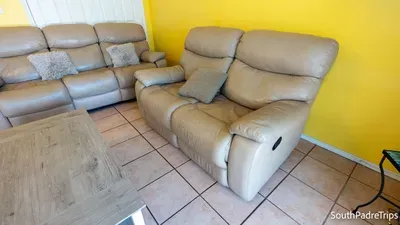 Sparky’s Pool House | Private 2 Levels | BBQ | SPI - image 45 of 123