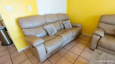 Sparky’s Pool House | Private 2 Levels | BBQ | SPI - image 42 of 123