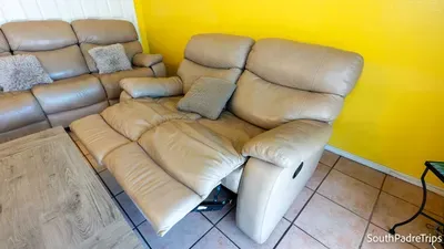 Sparky’s Pool House | Private 2 Levels | BBQ | SPI - image 39 of 123