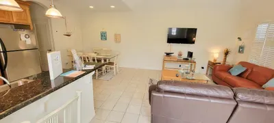 *Cozy 4 plex * Pool *Sleep Many *Super near Beach - image 41 of 97