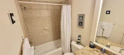 *Cozy 4 plex * Pool *Sleep Many *Super near Beach - image 82 of 97