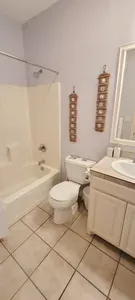 *Cozy 4 plex * Pool *Sleep Many *Super near Beach - image 80 of 97