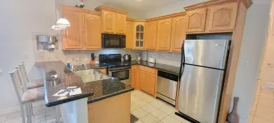 *Cozy 4 plex * Pool *Sleep Many *Super near Beach - image 43 of 97