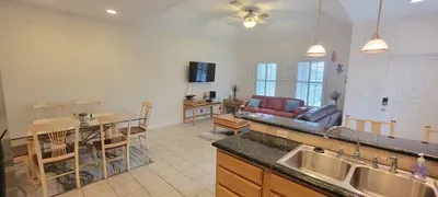 *Cozy 4 plex * Pool *Sleep Many *Super near Beach - image 46 of 97