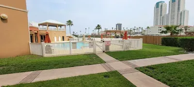 * Like New Killer Patio * Stunner close to Beach - image 77 of 80