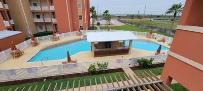 * Like New Killer Patio * Stunner close to Beach - image 66 of 80