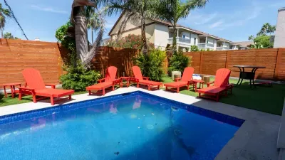 Private Pool Entire 6BR Duplex - image 139 of 309
