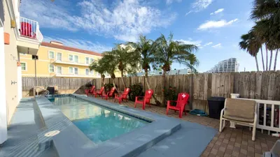 Beach Steps Away - Great Value + pool - image 44 of 53