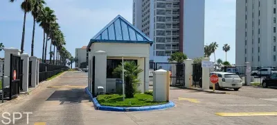Resort-like beachfront " Heated Pool " - image 41 of 116