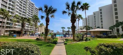 Resort-like beachfront " Heated Pool " - image 30 of 116