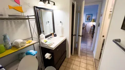 Steps to Beach 2BR, Heated Pool, Hot Tub, SPI - image 61 of 87