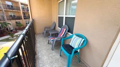 Steps to Beach 2BR, Heated Pool, Hot Tub, SPI - image 74 of 87