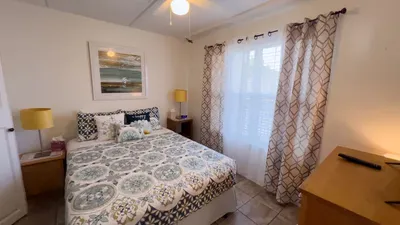 Steps to Beach 2BR, Heated Pool, Hot Tub, SPI - image 43 of 87