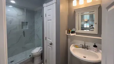 Luxury House w/ Private Pool I 2-Min Walk to Beach | Sleeps 16 - image 78 of 119