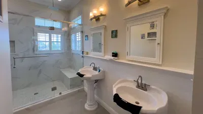 Luxury House w/ Private Pool I 2-Min Walk to Beach | Sleeps 16 - image 63 of 119