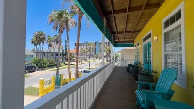 Luxury House w/ Private Pool I 2-Min Walk to Beach | Sleeps 16 - image 93 of 119
