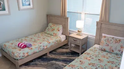 * Comfy Inside * Updated * Beach 50 yards away - image 47 of 103