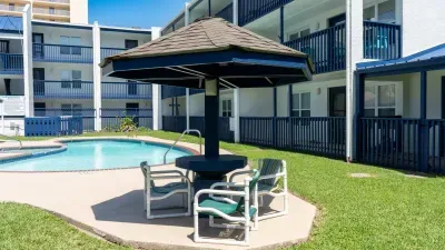 * Comfy Inside * Updated * Beach 50 yards away - image 83 of 103