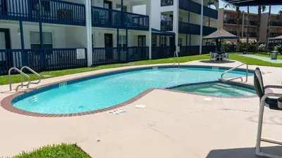 * Comfy Inside * Updated * Beach 50 yards away - image 78 of 103