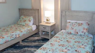 * Comfy Inside * Updated * Beach 50 yards away - image 49 of 103