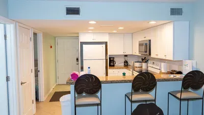 * Comfy Inside * Updated * Beach 50 yards away - image 18 of 103