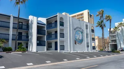 * Comfy Inside * Updated * Beach 50 yards away - image 94 of 103