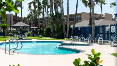 * Comfy Inside * Updated * Beach 50 yards away - image 74 of 103