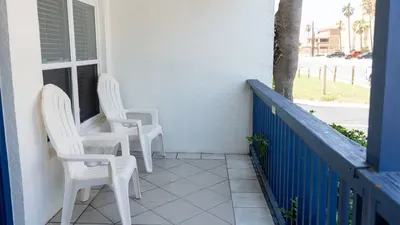 * Comfy Inside * Updated * Beach 50 yards away - image 62 of 103