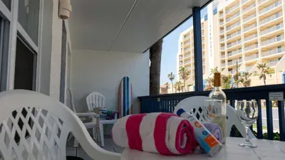 * Comfy Inside * Updated * Beach 50 yards away - image 66 of 103