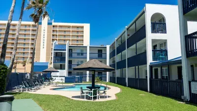 * Comfy Inside * Updated * Beach 50 yards away - image 84 of 103