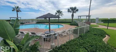 Fun Beachfront " Heated Pool " Awesome Location - image 55 of 71