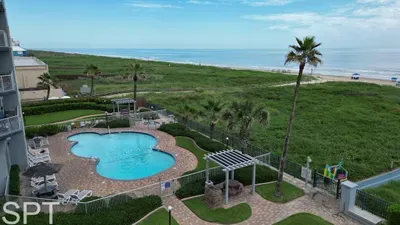 Fun Beachfront " Heated Pool " Awesome Location - image 63 of 71
