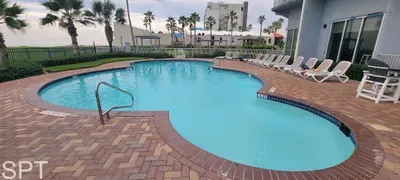 Fun Beachfront " Heated Pool " Awesome Location - image 51 of 71