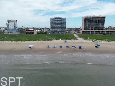 Fun Beachfront " Heated Pool " Awesome Location - image 70 of 71