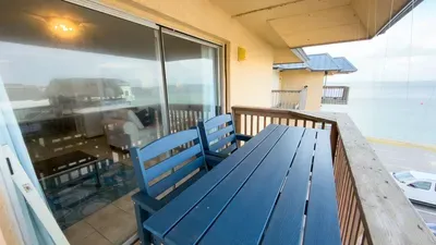 Bayfront w-docks & fish 3 Patios Prime Location - image 68 of 95