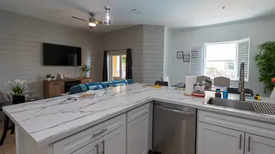 New 2BR - Pool Patio - Bunk Beds - 1st Floor - image 22 of 111