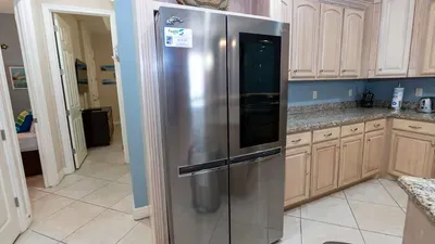 2BR Pool, 200 Steps to Beach, High Ceilings SPI - image 54 of 131