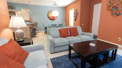 2BR Pool, 200 Steps to Beach, High Ceilings SPI - image 31 of 131
