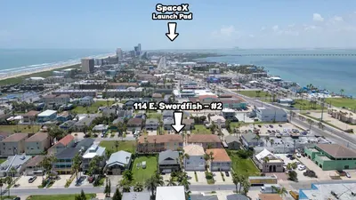 2BR Pool, 200 Steps to Beach, High Ceilings SPI - image 124 of 131