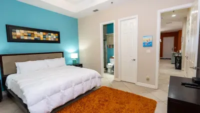 2BR Pool, 200 Steps to Beach, High Ceilings SPI - image 65 of 131