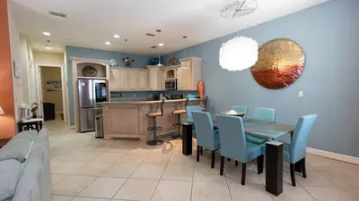 2BR Pool, 200 Steps to Beach, High Ceilings SPI - image 26 of 131