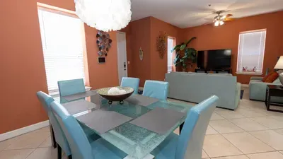 2BR Pool, 200 Steps to Beach, High Ceilings SPI - image 36 of 131